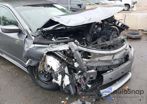 2015 Nissan Altima 2.5 S z USA, uszkodzony, nr VIN 1N4AL3AP8FN869360